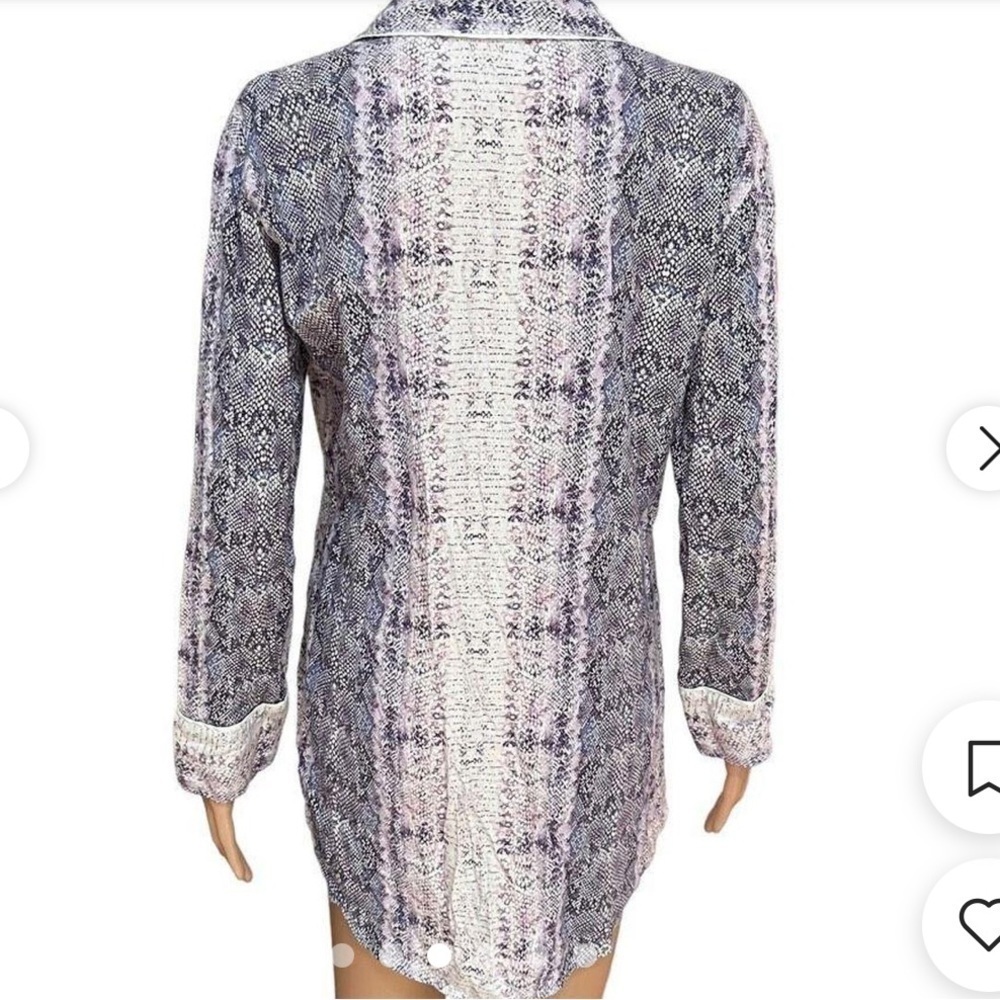 Victoria’s Secret Nwot Python Print Sleep Shirt N… - image 3
